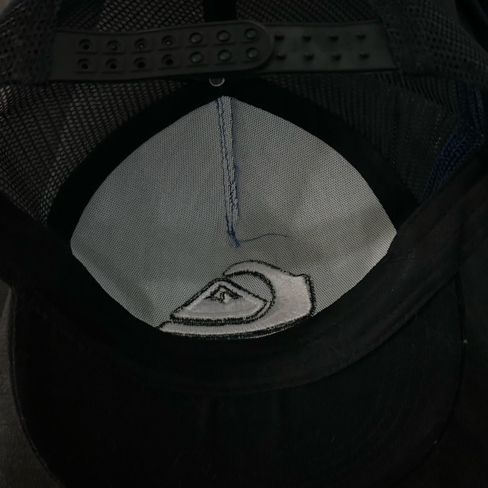 Quicksilver Snap Back - image 3